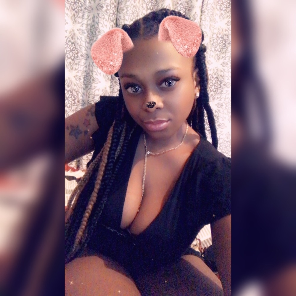 Meet your Posher, Keisha